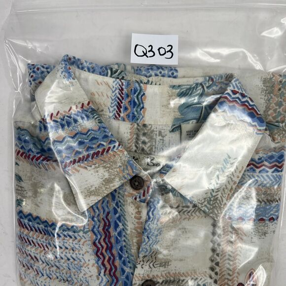 Batik Bay Size M Hawaiian Shirt Aloha Button Up Hula Girl Surf Boards Pineapples - Picture 11 of 11